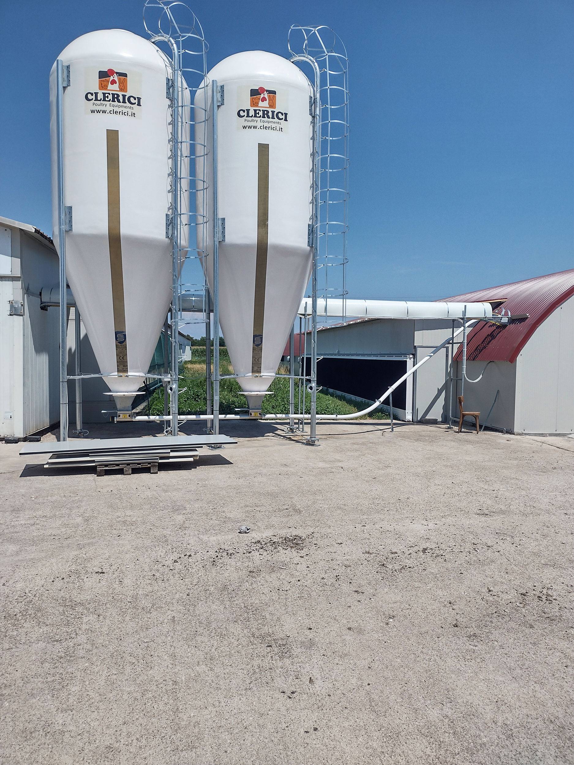 clerici-gino-impianti-avicoli-verona-silos-per-stoccaggio-mangime-(2)